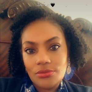 Meet your Posher, Paige